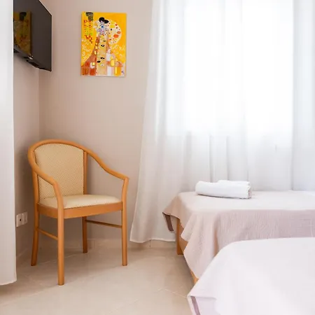 Romeo Apartment